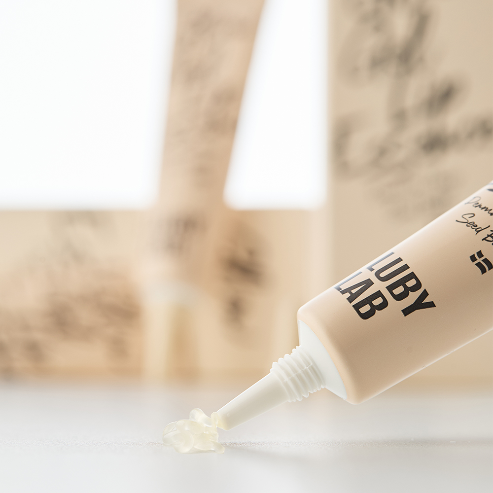 Glow Gel Lip Essence - Image 2
