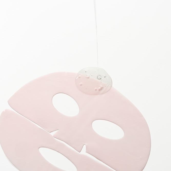 Pink Solution Hydrogel Mask - Image 4